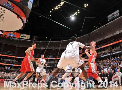 Thumbnail 3 in Mater Dei vs. Chino Hills (CIF SS Open Division Final) photogallery.