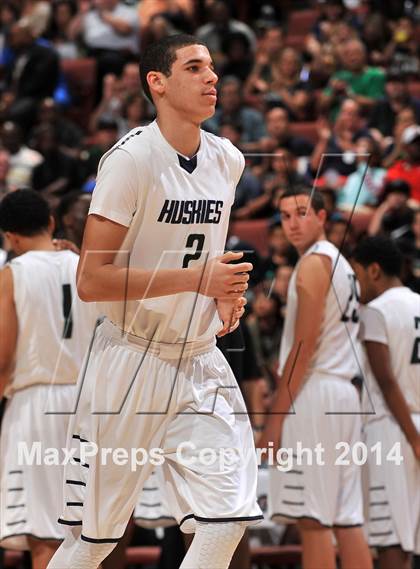 Thumbnail 1 in Mater Dei vs. Chino Hills (CIF SS Open Division Final) photogallery.