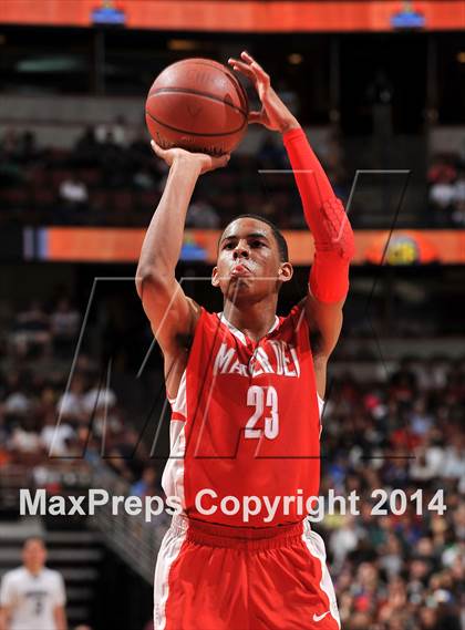 Thumbnail 2 in Mater Dei vs. Chino Hills (CIF SS Open Division Final) photogallery.