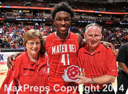 Thumbnail 3 in Mater Dei vs. Chino Hills (CIF SS Open Division Final) photogallery.