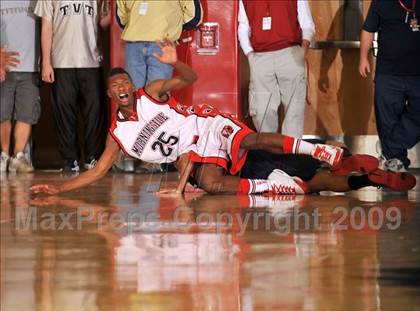 Thumbnail 2 in Pacific Hills vs. Morningside (CIF SS D5AA Final) photogallery.
