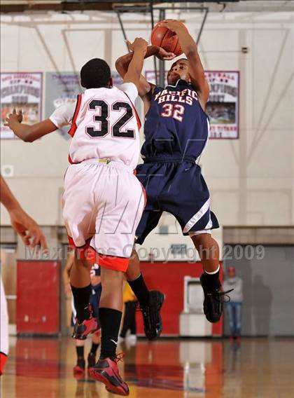 Thumbnail 1 in Pacific Hills vs. Morningside (CIF SS D5AA Final) photogallery.