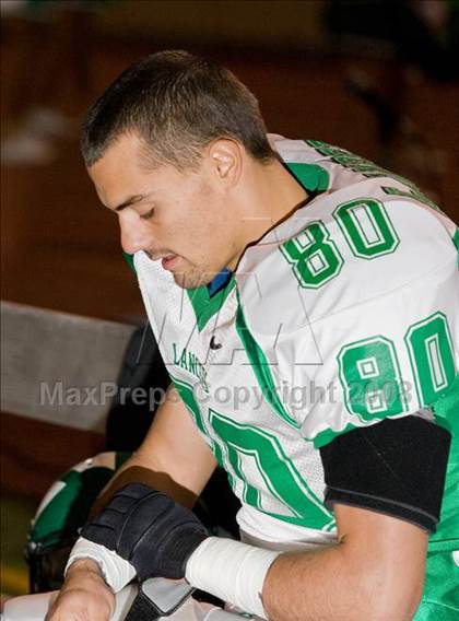 Thumbnail 2 in Thousand Oaks vs. Saugus (CIF SS Playoffs) photogallery.