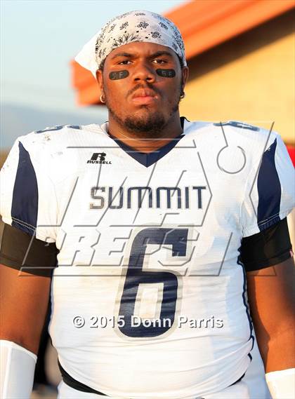 Thumbnail 2 in Etiwanda vs. Summit photogallery.