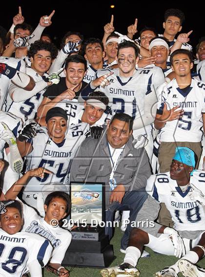 Thumbnail 1 in Etiwanda vs. Summit photogallery.