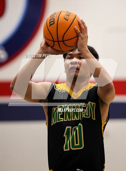 Thumbnail 3 in Kennedy @ Bolsa Grande photogallery.