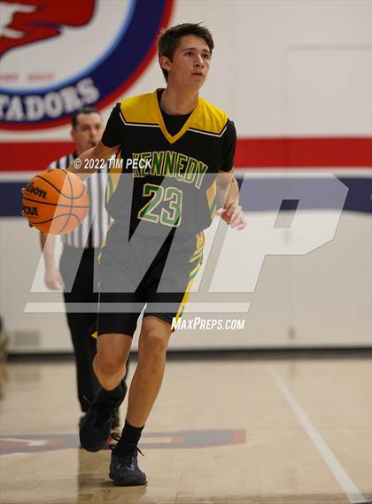 Thumbnail 2 in Kennedy @ Bolsa Grande photogallery.