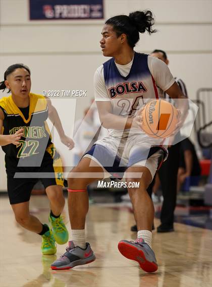 Thumbnail 1 in Kennedy @ Bolsa Grande photogallery.