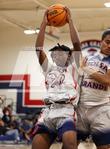 Thumbnail 1 in Kennedy @ Bolsa Grande photogallery.