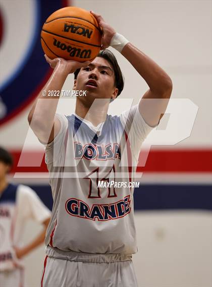 Thumbnail 1 in Kennedy @ Bolsa Grande photogallery.