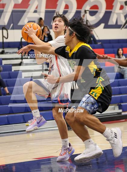 Thumbnail 1 in Kennedy @ Bolsa Grande photogallery.