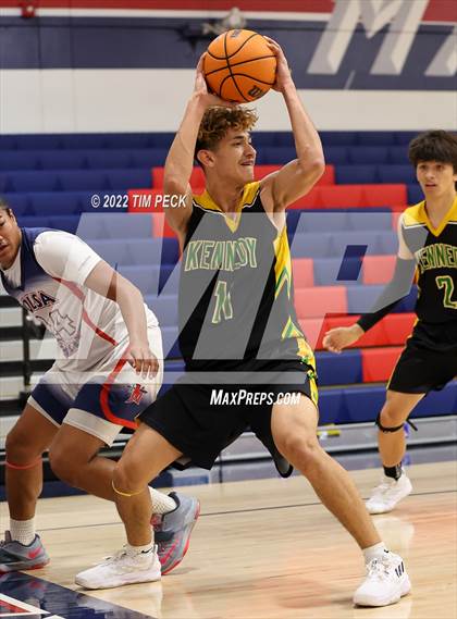 Thumbnail 1 in Kennedy @ Bolsa Grande photogallery.