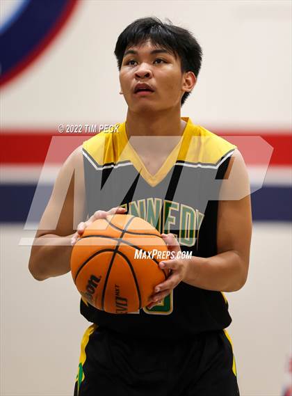 Thumbnail 2 in Kennedy @ Bolsa Grande photogallery.