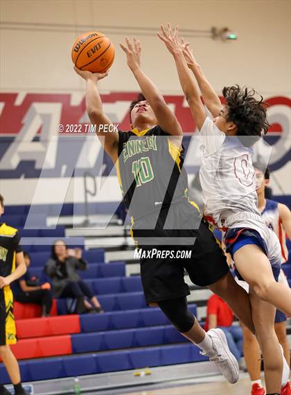 Thumbnail 2 in Kennedy @ Bolsa Grande photogallery.