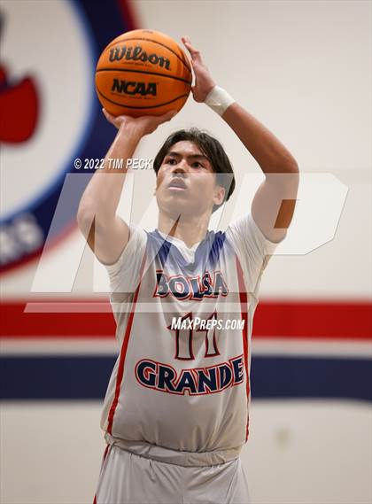 Thumbnail 1 in Kennedy @ Bolsa Grande photogallery.