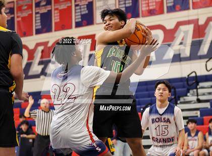 Thumbnail 2 in Kennedy @ Bolsa Grande photogallery.