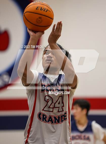 Thumbnail 2 in Kennedy @ Bolsa Grande photogallery.