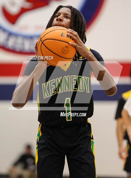 Thumbnail 2 in Kennedy @ Bolsa Grande photogallery.