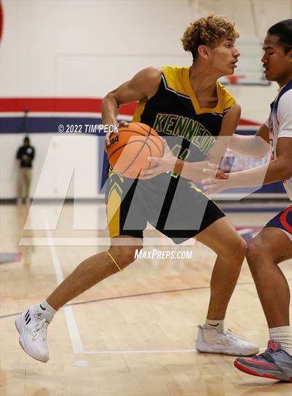 Thumbnail 1 in Kennedy @ Bolsa Grande photogallery.