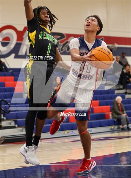 Thumbnail 2 in Kennedy @ Bolsa Grande photogallery.