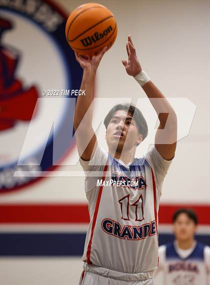 Thumbnail 1 in Kennedy @ Bolsa Grande photogallery.