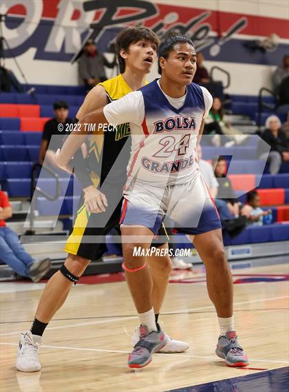 Thumbnail 1 in Kennedy @ Bolsa Grande photogallery.