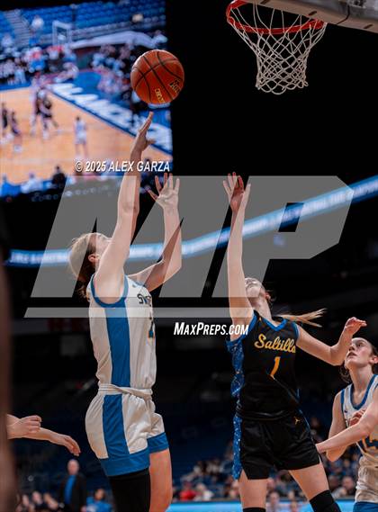 Thumbnail 3 in Nazareth vs. Saltillo (UIL 1A Basketball Division II Final) photogallery.