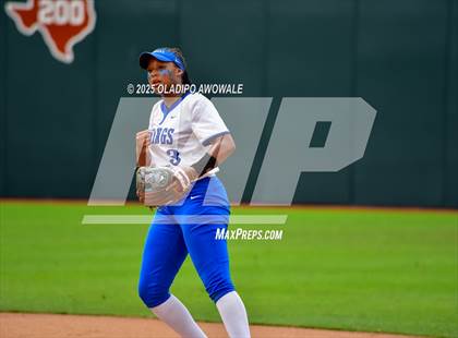 Thumbnail 3 in Clear Springs @ Midway (UIL Softball 6A Div 1 Final) photogallery.
