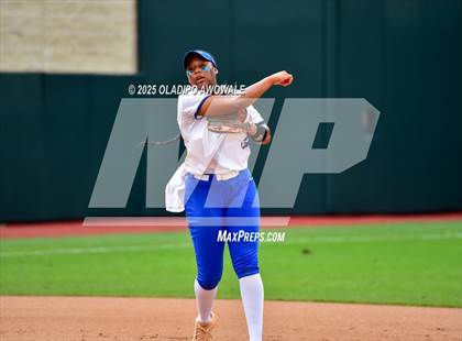 Thumbnail 2 in Clear Springs @ Midway (UIL Softball 6A Div 1 Final) photogallery.