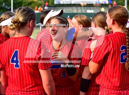 Thumbnail 2 in Clear Springs @ Midway (UIL Softball 6A Div 1 Final) photogallery.