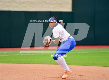 Thumbnail 3 in Clear Springs @ Midway (UIL Softball 6A Div 1 Final) photogallery.
