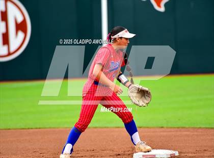 Thumbnail 3 in Clear Springs @ Midway (UIL Softball 6A Div 1 Final) photogallery.