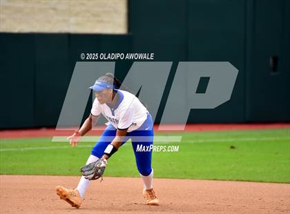 Thumbnail 2 in Clear Springs @ Midway (UIL Softball 6A Div 1 Final) photogallery.