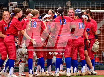 Thumbnail 2 in Clear Springs @ Midway (UIL Softball 6A Div 1 Final) photogallery.