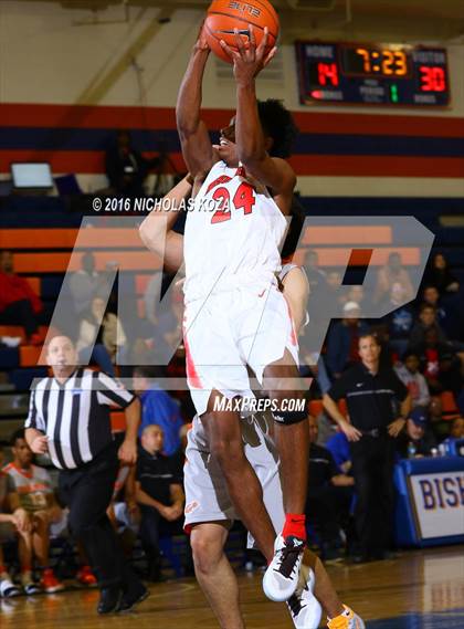 Thumbnail 2 in Bishop Gorman vs. Westchester (Tarkanian Classic) photogallery.