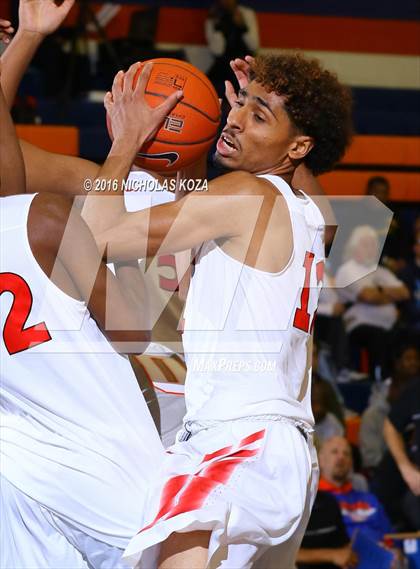 Thumbnail 1 in Bishop Gorman vs. Westchester (Tarkanian Classic) photogallery.