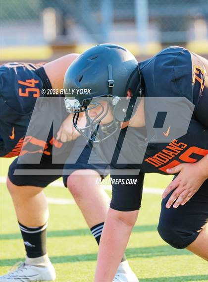 Thumbnail 3 in Grand Saline Indians vs Arp Tigers photogallery.