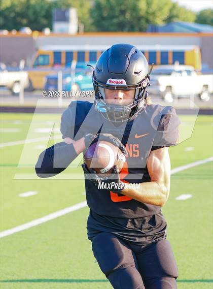 Thumbnail 2 in Grand Saline Indians vs Arp Tigers photogallery.