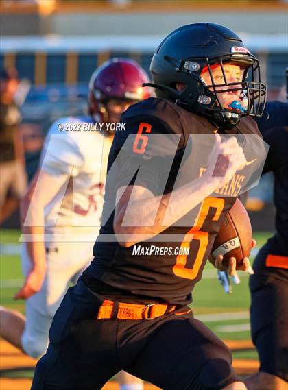 Thumbnail 1 in Grand Saline Indians vs Arp Tigers photogallery.