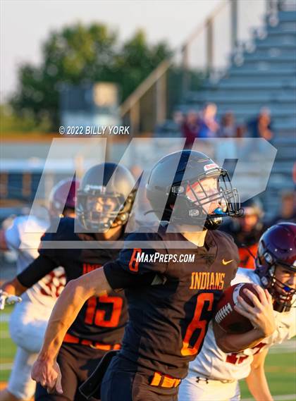 Thumbnail 2 in Grand Saline Indians vs Arp Tigers photogallery.