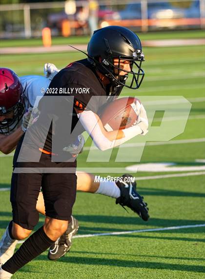 Thumbnail 1 in Grand Saline Indians vs Arp Tigers photogallery.