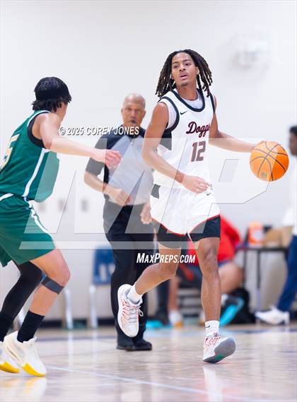 Thumbnail 2 in Winder-Barrow vs Grayson (OTRH Tip Off Classic) photogallery.