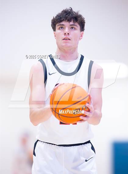 Thumbnail 1 in Winder-Barrow vs Grayson (OTRH Tip Off Classic) photogallery.