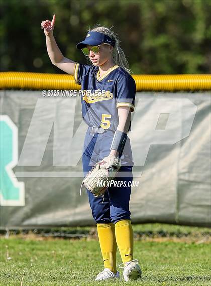 Thumbnail 3 in Aberdeen @ Tumwater photogallery.