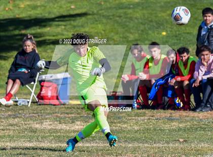 Thumbnail 1 in East Union vs. Chavez photogallery.