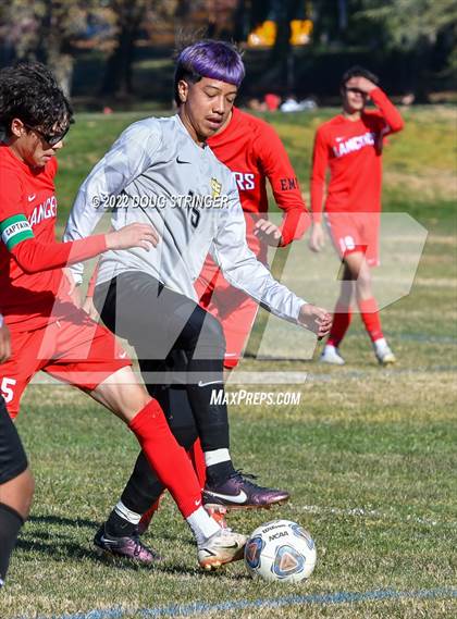 Thumbnail 3 in East Union vs. Chavez photogallery.