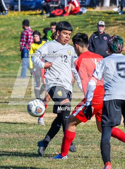 Thumbnail 3 in East Union vs. Chavez photogallery.
