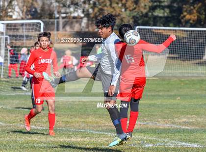 Thumbnail 2 in East Union vs. Chavez photogallery.