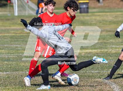 Thumbnail 3 in East Union vs. Chavez photogallery.
