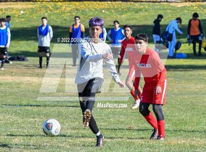 Thumbnail 1 in East Union vs. Chavez photogallery.
